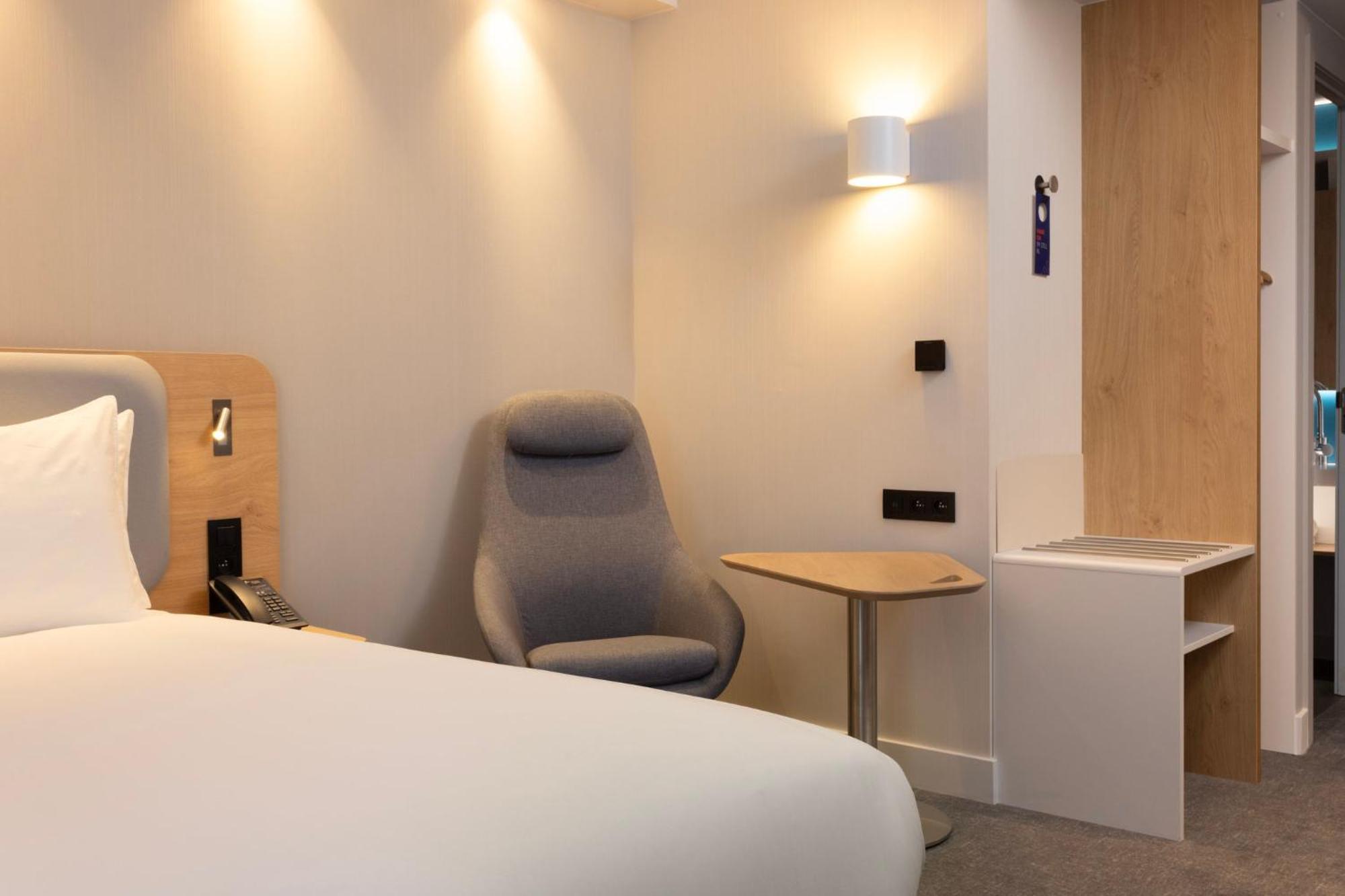 Express Brussels - Airport By Ihg Hotel Diegem