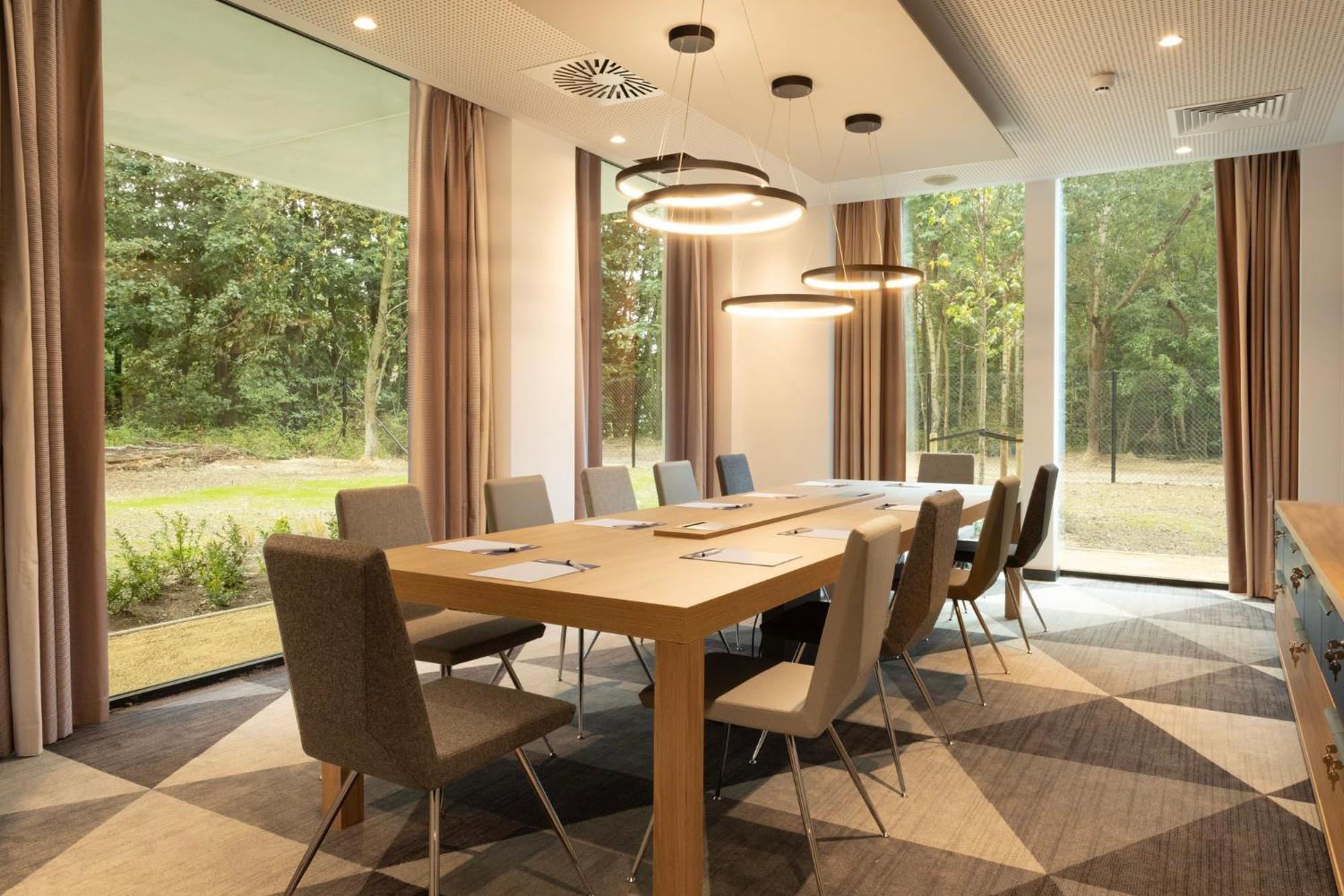 Hotel Express Brussels - Airport By Ihg
