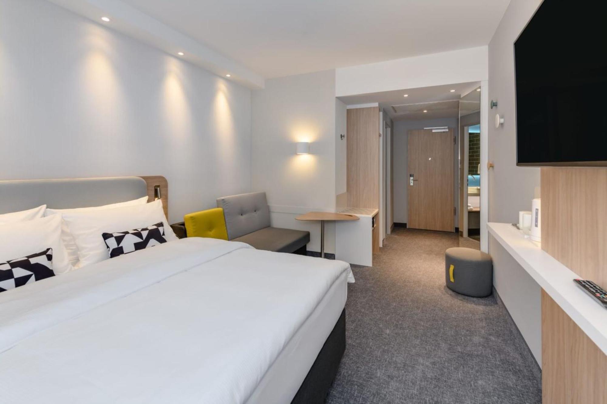 Express Brussels - Airport By Ihg Hotel