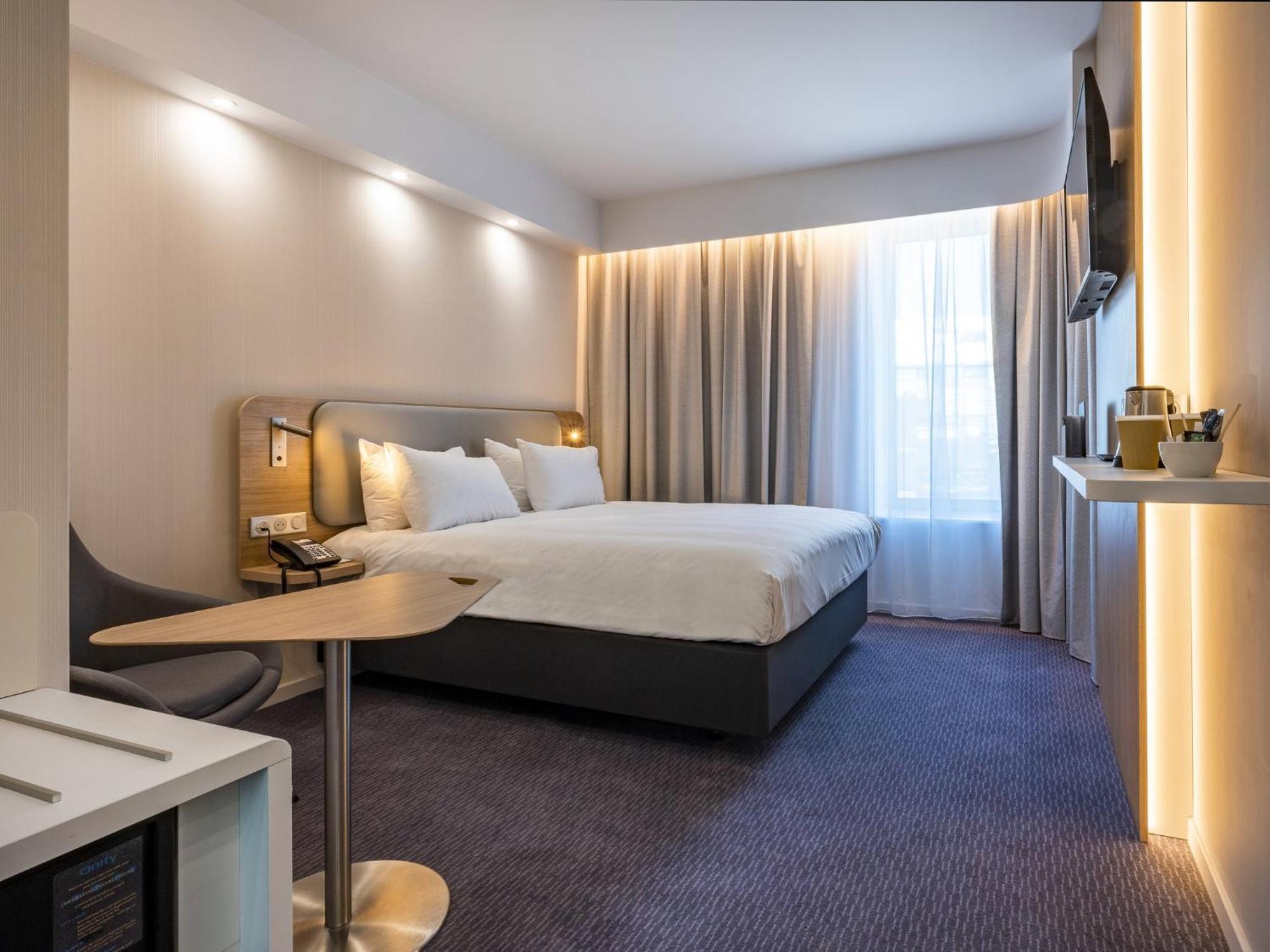 Express Brussels - Airport By Ihg * Diegem