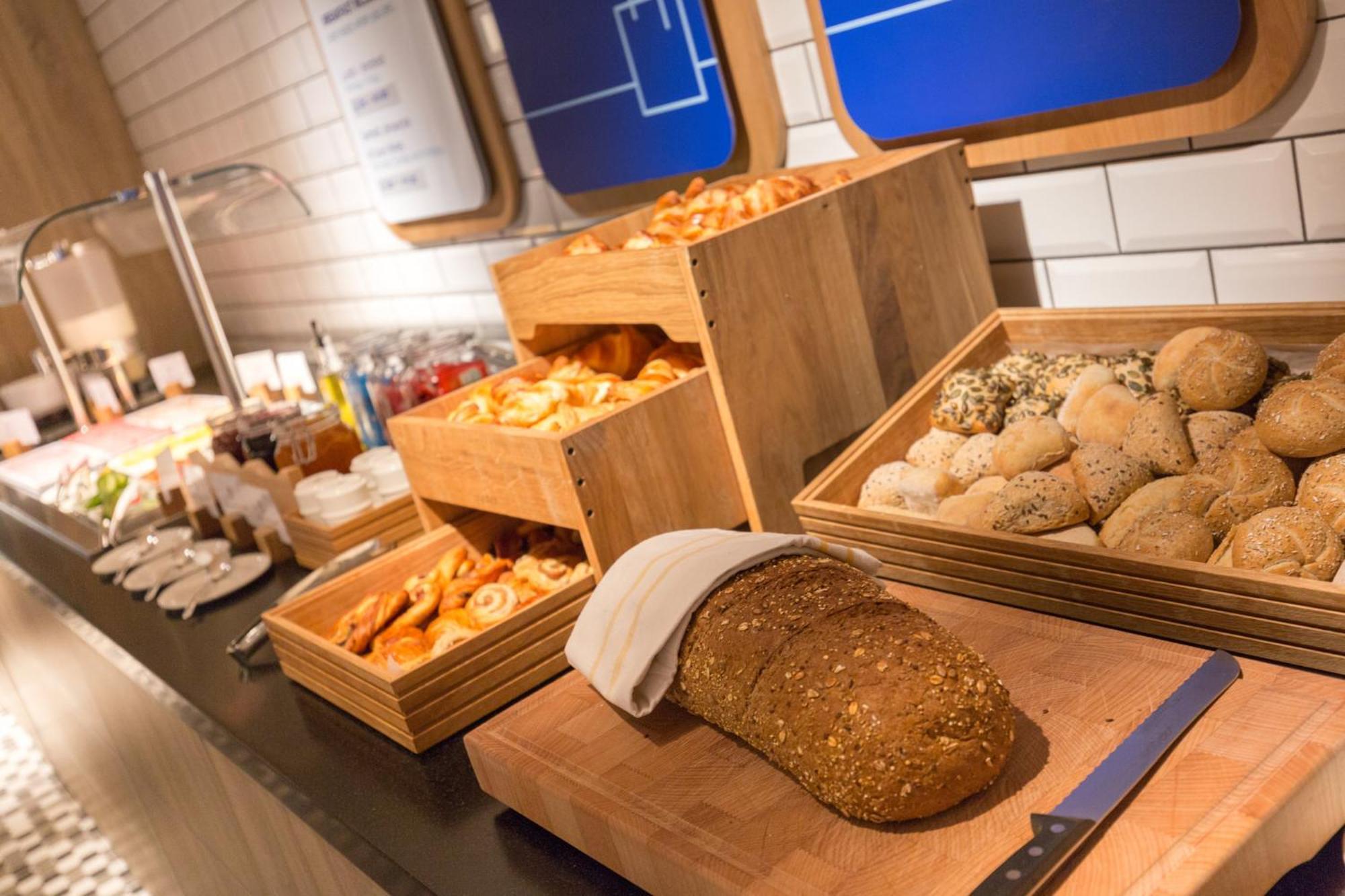 Express Brussels - Airport By Ihg Hotel Diegem
