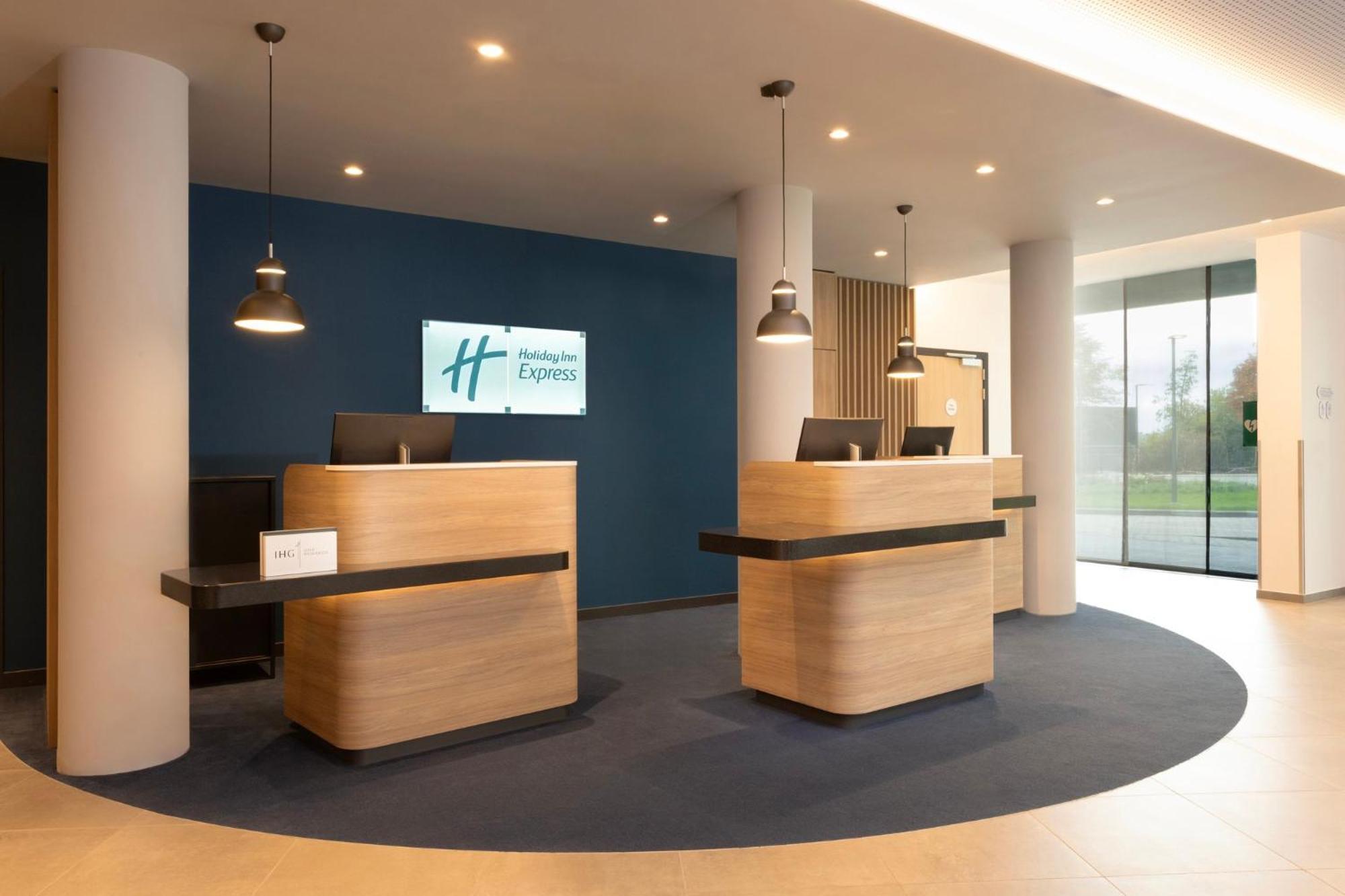 Express Brussels - Airport By Ihg Hotel